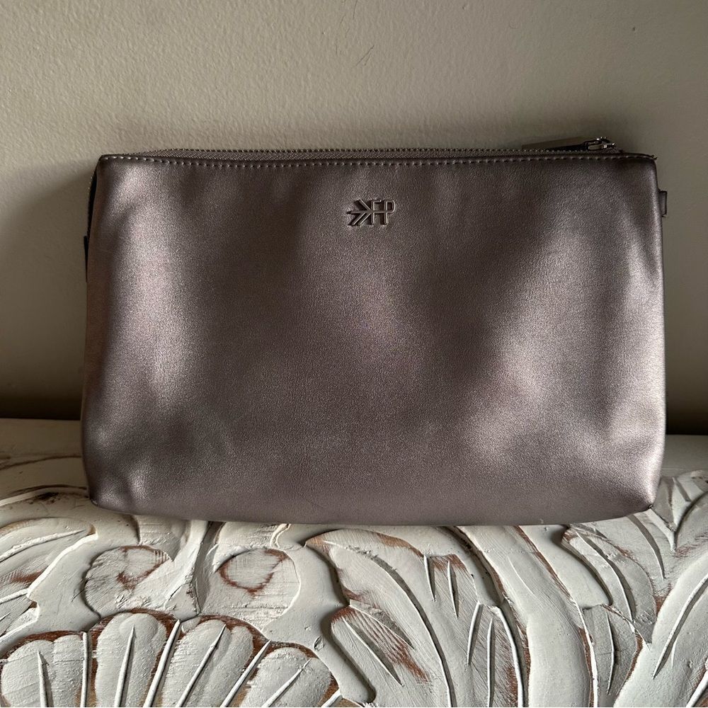 Freshly Picked zippered pouch - Picture 2 of 6